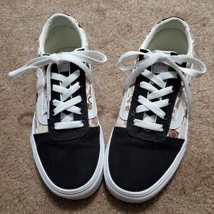 Vans low top sneakers
